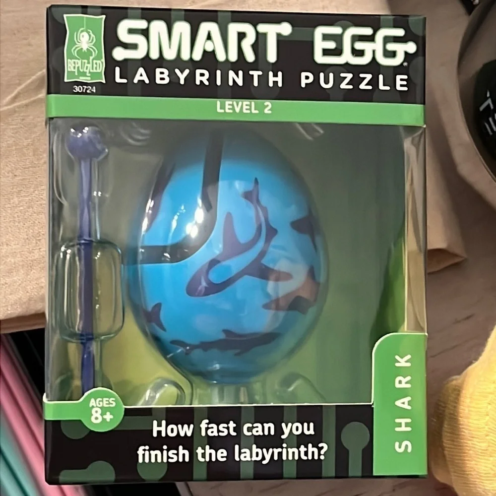 Smart Egg Labyrinth Puzzle, Level 2, Shark, new!